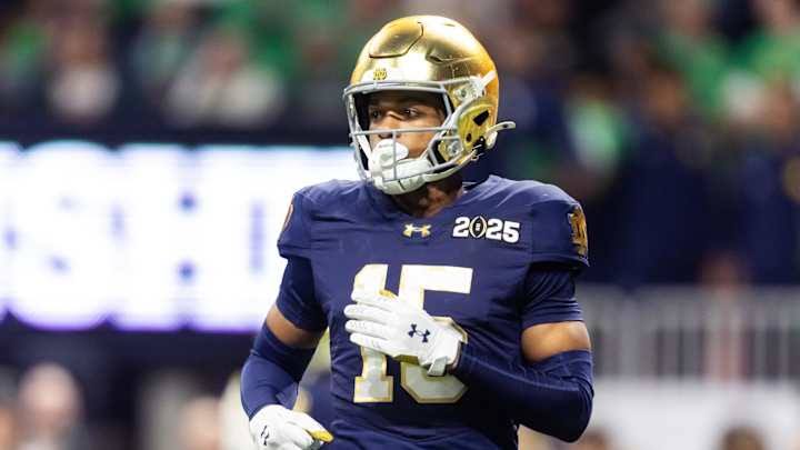 Report: Star cornerback for Notre Dame football switches to a uniform number for 2025.